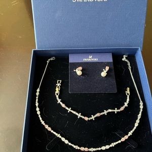 It’s a Swarovski set beautiful